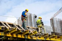 Standar Pemasangan Scaffolding di Indonesia